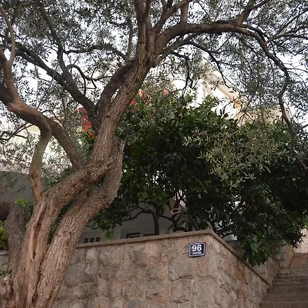 Apartmants Bubalo 트르파니