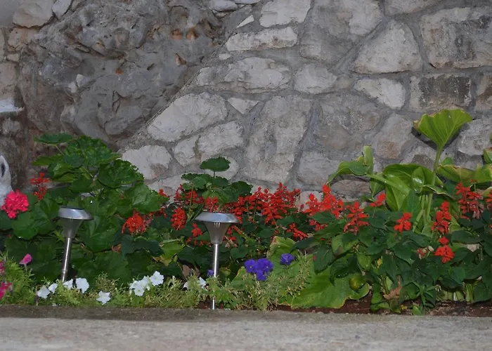 Apartmants Bubalo 트르파니